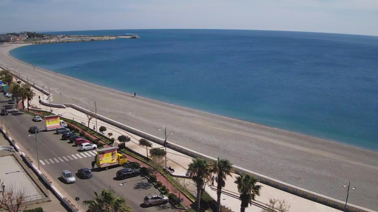 B E B Le Terrazze Sul Mare Bed & Breakfast Catanzaro Luaran gambar